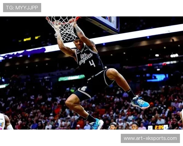 巴特勒关键时刻补篮命中,热火逆转成真 巴特勒关键时刻补篮命中,热火逆转成真